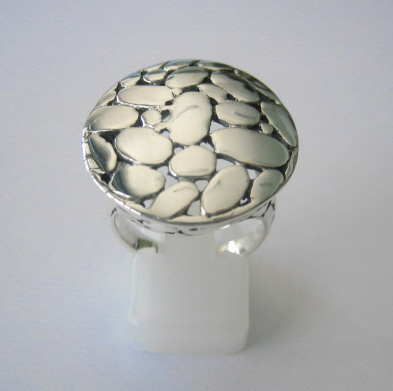 sterling silver Pebbles design silver ring